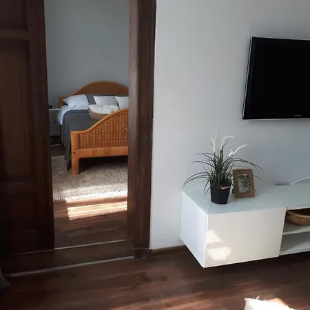 Marzec Apartment *